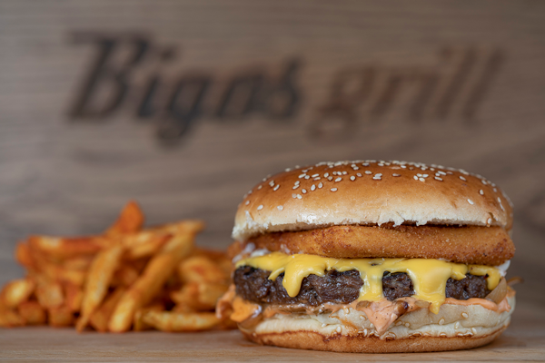 IMG_2131-superCheesy-sm IMG_2131-superCheesy-sm